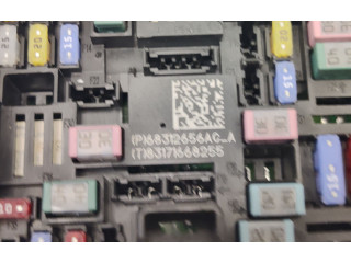 Pojistková skříňka 68312656AC Ram 1500 2020