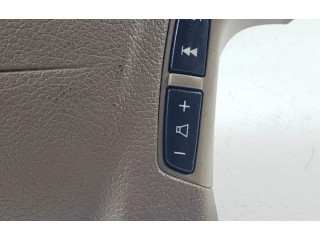 Подушка безопасности водителя 30698046   Volvo V70