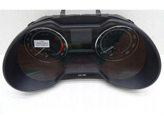 Панель приборов 5E0920959B Skoda Octavia Mk3 (5E)