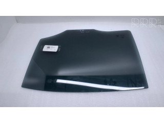 Основное стекло задних дверей