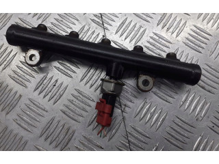 Топливная рампа 9681649580 Citroen C5