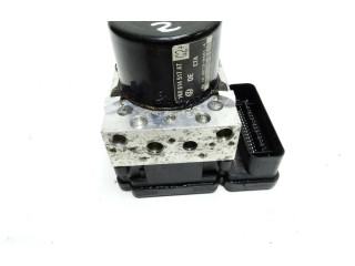 Блок АБС 1K0614517AT, 1K0907379AJ Audi A3 S3 A3 Sportback 8P 2005 - 2013 года