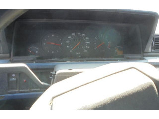 Přístrojová deska Volvo 740 1988