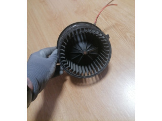 Pojistková skříňka 701819021B Volkswagen Transporter - Caravelle T4 1997