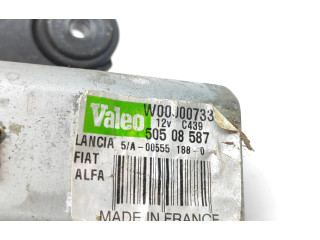 Моторчик заднего дворника 50508587, W00J00733 Alfa Romeo Mito