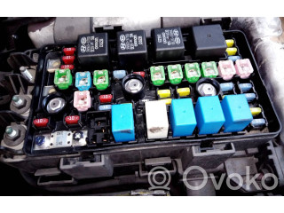 Pojistková skříňka Řídící jednotka BSM Hyundai Sonata 2010