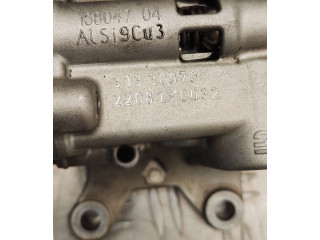 Масляный насос  D5244t15 31330979, 16804704  Volvo V60 