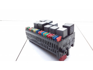 Блок предохранителей 7M0937025D Ford Galaxy