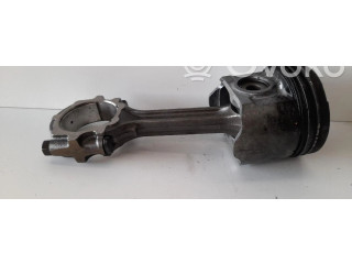 Píst Nissan Almera Tino