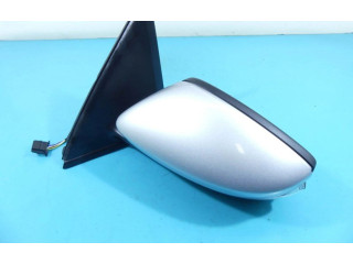 Зеркало электрическое Skoda Fabia Mk3 (NJ) 2015 - 2021 года