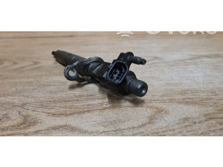 Форсунка 31272690    Volvo V70  D5244T10 