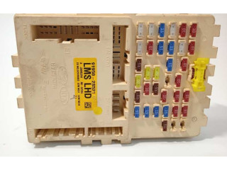 Pojistková skříňka Řídící jednotka BSM 919502S521 Hyundai ix35 2010