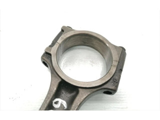  Поршень с шатуном    Renault Trafic II (X83)  