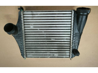 Интеркулер  4M0145804AR, 4M0094D   Audi SQ7 