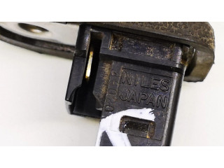 Передний датчик открытия / закрытия двери (крыло)