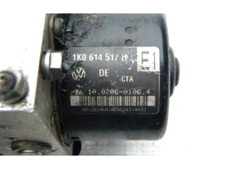 Блок АБС 1K0907379K, 00005305D2 Skoda Octavia Mk2 (1Z) 2004 - 2013 года