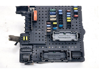 Блок предохранителей 8676391, 30728273   Volvo V70    