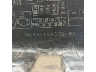 Блок предохранителей AB3914A076BF Ford Ranger
