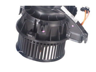 Вентилятор печки    2Q1820021A   Skoda Fabia Mk4 (6VA)