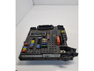 Блок предохранителей 8676391, 12217799   Volvo XC90    