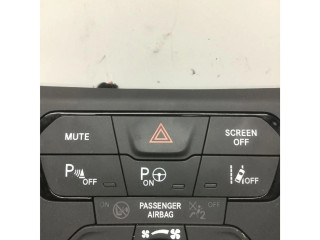 Блок управления климат-контролем    Jeep Renegade