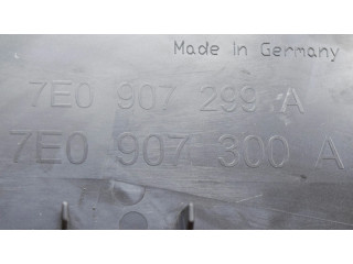 Pojistková skříňka Крышка ящика предохранителей 7E0907300A, 7E0907299A Volkswagen Transporter - Caravelle T5 2013