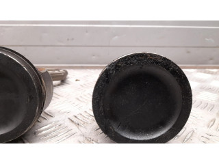 Píst Alfa Romeo Stelvio pro benzínový motor 2.0