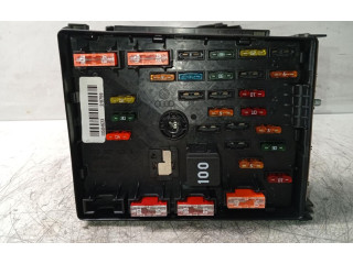 Pojistková skříňka 3C0937125A Volkswagen PASSAT 2014