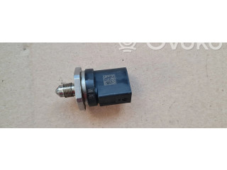 Топливная рампа 06J906054J Audi Q3 F3 для двигателя DKTA DKT