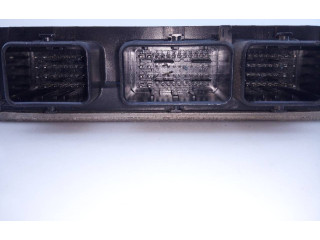 Блок управления двигателя 8200513058, 8200785530   Dacia Logan Pick-Up
