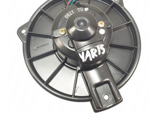 Вентилятор печки 194000-0821 Toyota Yaris