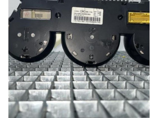 Панель приборов    Citroen C8       