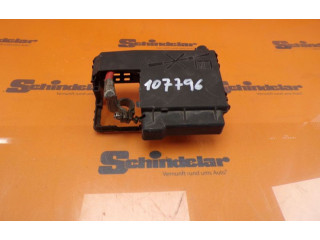 Блок предохранителей  13354391, 13354391   Opel Meriva B    