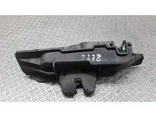 Замок задней крышки