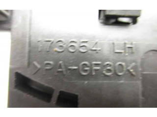 Переключатель дворников 8465205150 Toyota Corolla Verso AR10