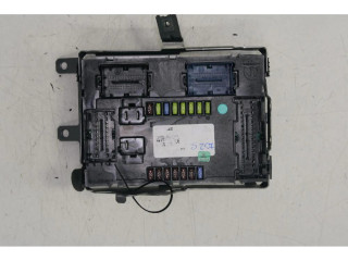 Блок предохранителей    Jeep Renegade    