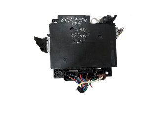 Блок предохранителей 8637A320, L8637002A Mitsubishi Outlander