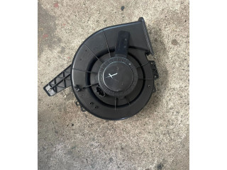 Вентилятор печки 6Q1819015 Audi A1