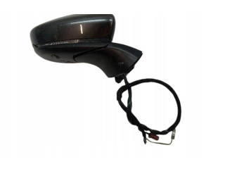 Зеркало электрическое Mazda 3 2019 - года