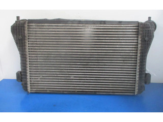 Интеркулер  1K0121345M, 1K0121345M   Skoda Octavia Mk2 (1Z) 