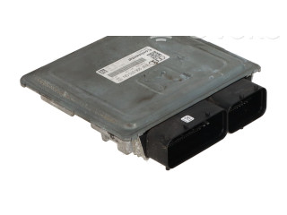 Блок управления двигателя 03F906070GN Audi A1