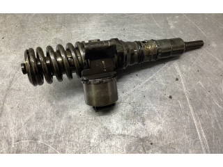 Форсунка 0414720404 Mitsubishi Grandis