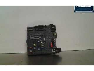 Блок предохранителей  12217799, 12217799   Volvo S60    