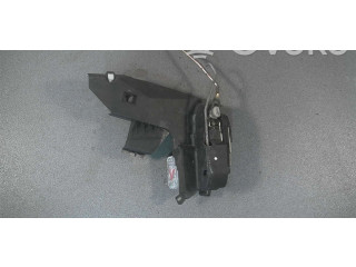 Zámek zadních dveří Toyota Corolla E110 1998