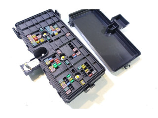 Pojistková skříňka MB3T14D068PHA, 3544806301 Ford Ranger