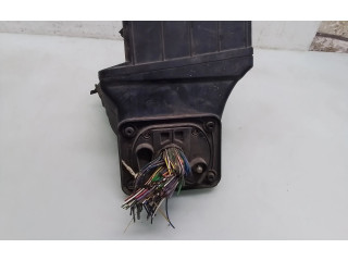 Pojistková skříňka BMW 5 E34 1995