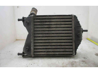 Интеркулер  46836770, 21402380   Fiat Idea 