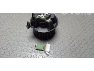 Вентилятор радиатора     6001547487, 272106020R    Dacia Duster 