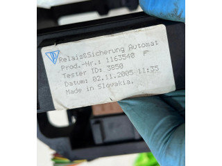 Pojistková skříňka Porsche Cayman 987 2009