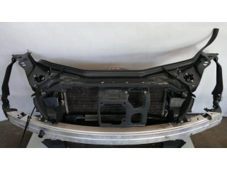 Передняя укрепление бампера